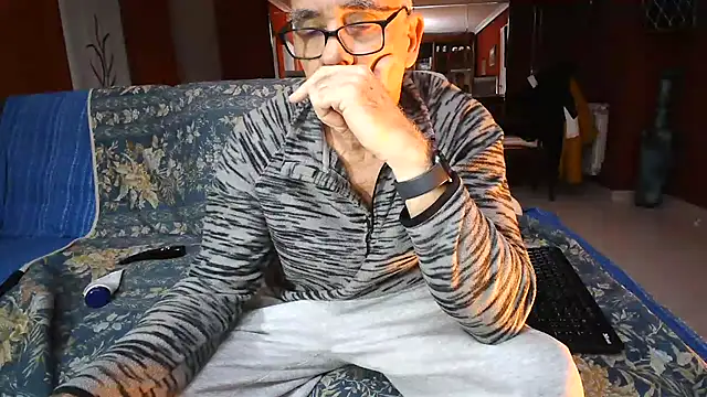 maduroguapo online show from 03-18-25, 09:43