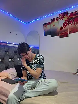 Alex and Fabian online show from 02-20-26, 03:03