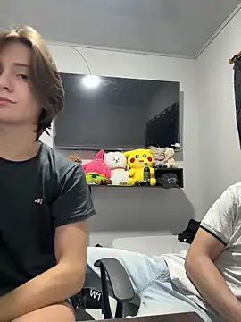 Alex and Fabian online show from 03-05-26, 05:58