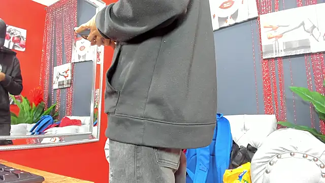 Hotkoljeixxx online show from 03-08-25, 04:01