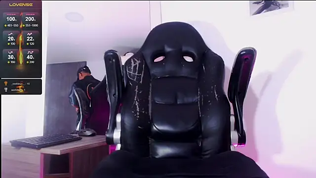 Hotkoljeixxx online show from 03-20-25, 04:29