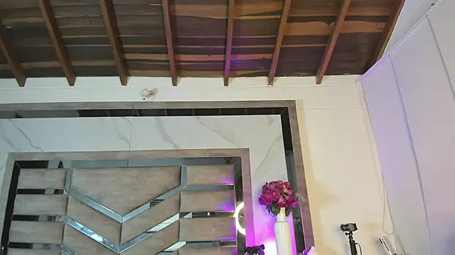 sahara sweet00 online show from 04-15-26, 09:15