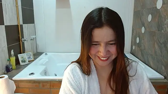 Heidy Wells online show from 03-05-26, 12:34