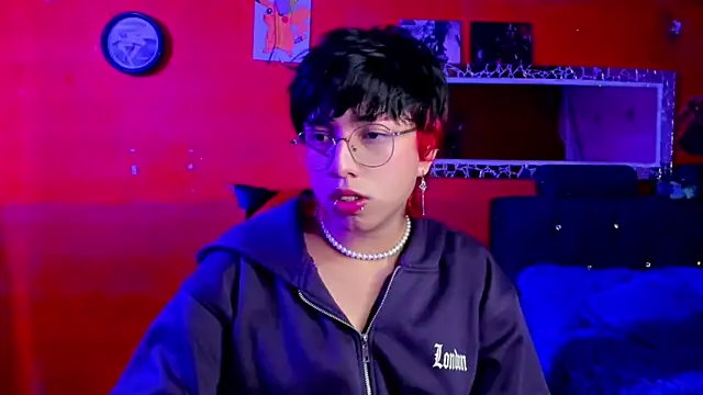 AnggelONfiree online show from 02-23-25, 06:07