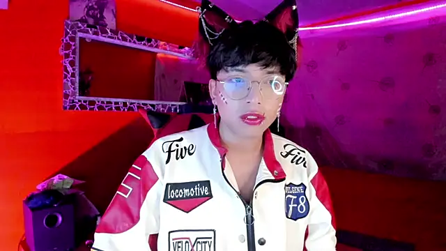 AnggelONfiree online show from 10-12-25, 04:22