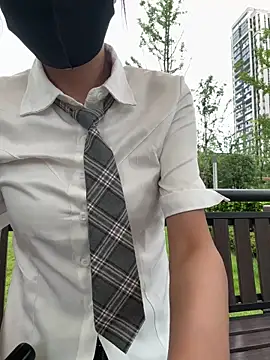 Snapshot of moneymaker_taipei chatting on 09-21-25, 02:24 moneymaker taipei online show from 09-21-25, 02:24