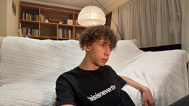 Snapshot of oypo chatting on 01-24-25, 06:25 oypo online show from 01-24-25, 06:25