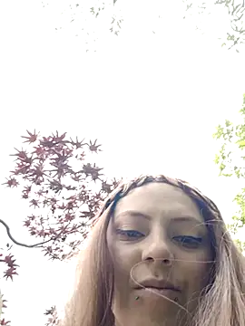 madelaine- online show from 03-07-25, 06:33