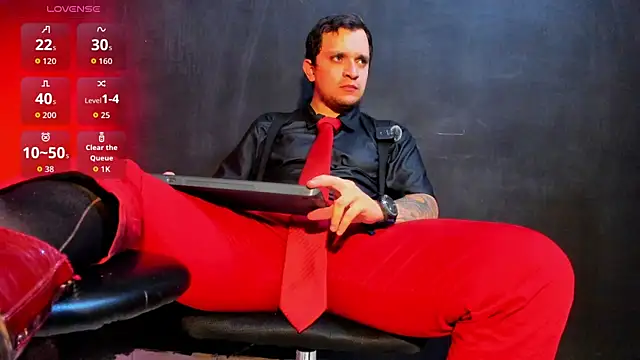 Snapshot of tony_landri chatting on 07-14-26, 05:01 tony landri online show from 07-14-26, 05:01