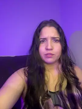 Snapshot of valentina_jonnes1 chatting on 06-01-26, 04:03 valentina jonnes1 online show from 06-01-26, 04:03