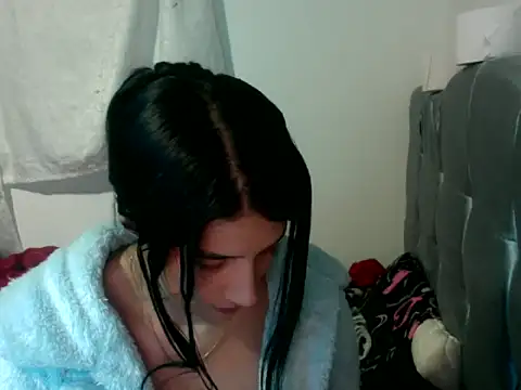 Snapshot of BulmaStar chatting on 04-23-26, 12:12 BulmaStar online show from 04-23-26, 12:12