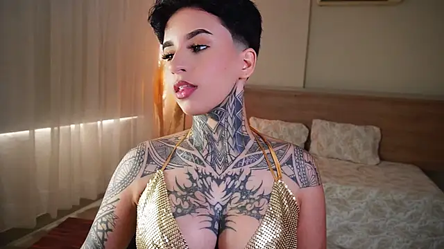 AliceShazaham  online show from 10-18-25, 03:46