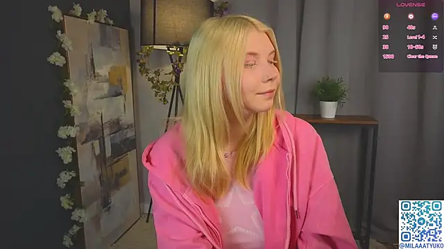 Snapshot of DaisyElmers chatting on 01-27-25, 02:31 DaisyElmers online show from 01-27-25, 02:31