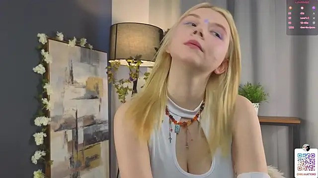 Snapshot of DaisyElmers chatting on 01-31-25, 05:30 DaisyElmers online show from 01-31-25, 05:30