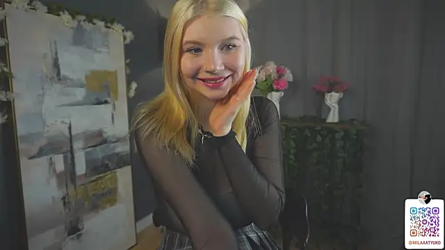 Snapshot of DaisyElmers chatting on 02-22-25, 02:39 DaisyElmers online show from 02-22-25, 02:39