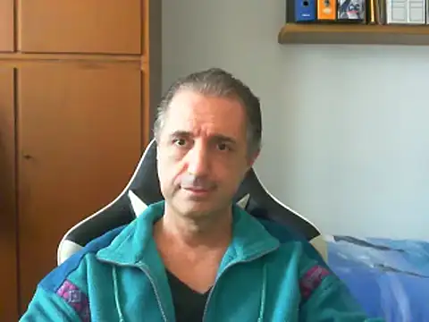 Snapshot of lliuk70mi chatting on 03-05-25, 03:07 lliuk70mi online show from 03-05-25, 03:07