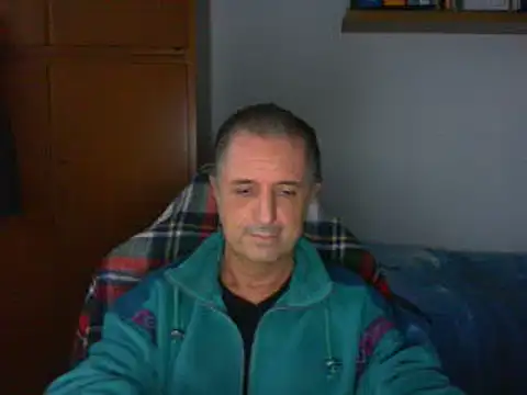 Snapshot of lliuk70mi chatting on 12-01-25, 02:55 lliuk70mi online show from 12-01-25, 02:55