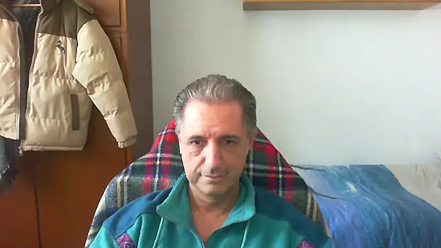 lliuk70mi online show from 03-31-26, 12:27