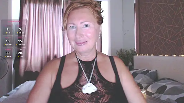 Snapshot of _Monika_sun_ chatting on 05-08-26, 03:01 Monika sun online show from 05-08-26, 03:01