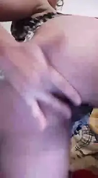 Snapshot of Maha_Ms chatting on 12-23-24, 10:33 Maha Ms online show from 12-23-24, 10:33