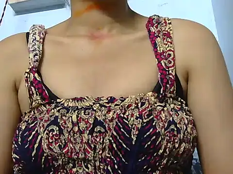 Snapshot of Thimiralagi chatting on 02-20-26, 02:06 Thimiralagi online show from 02-20-26, 02:06