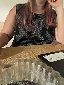 Popinasq online show from 11-28-25, 06:43