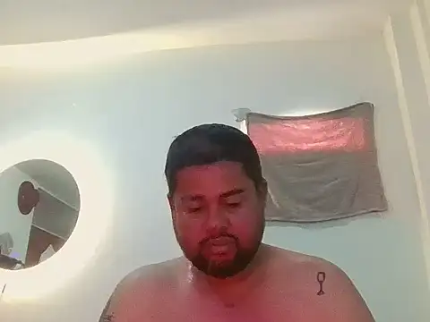 Snapshot of GABRIELGARCIA1313 chatting on 05-31-26, 06:09 GABRIELGARCIA1313 online show from 05-31-26, 06:09
