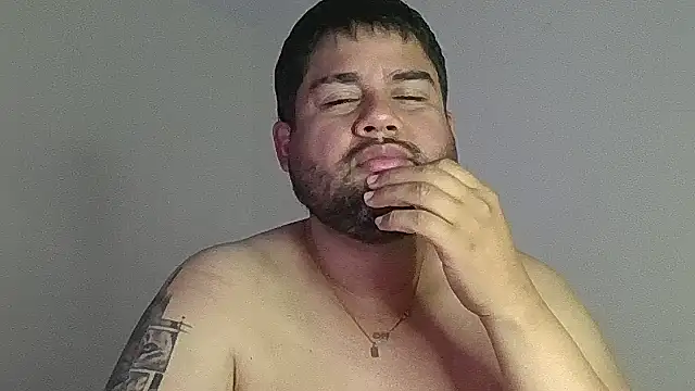 Snapshot of GABRIELGARCIA1313 chatting on 06-30-26, 06:31 GABRIELGARCIA1313 online show from 06-30-26, 06:31