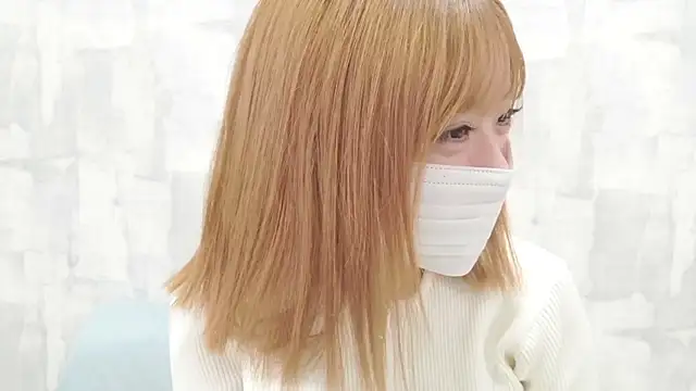 Snapshot of LOVE_MOMO_LOVE chatting on 02-01-26, 11:31 LOVE MOMO LOVE online show from 02-01-26, 11:31