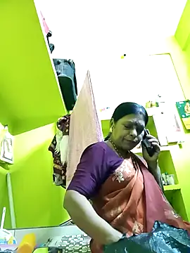 Snapshot of Tamil_yamuna_hindi chatting on 12-12-24, 07:08 Tamil yamuna hindi online show from 12-12-24, 07:08