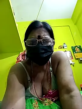 Snapshot of Tamil_yamuna_hindi chatting on 01-11-25, 02:20 Tamil yamuna hindi online show from 01-11-25, 02:20