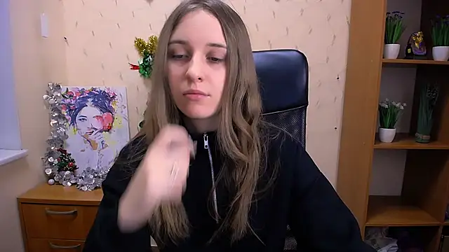 Snapshot of _Nicole_new chatting on 12-11-24, 12:23 Nicole new online show from 12-11-24, 12:23