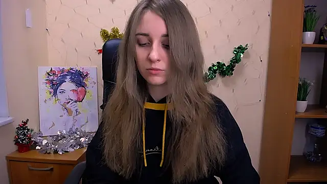 Snapshot of _Nicole_new chatting on 01-03-25, 12:30 Nicole new online show from 01-03-25, 12:30