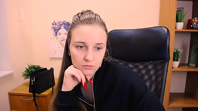 Snapshot of _Nicole_new chatting on 01-18-25, 03:16 Nicole new online show from 01-18-25, 03:16