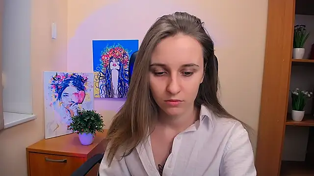 Snapshot of _Nicole_new chatting on 02-17-25, 12:59 Nicole new online show from 02-17-25, 12:59