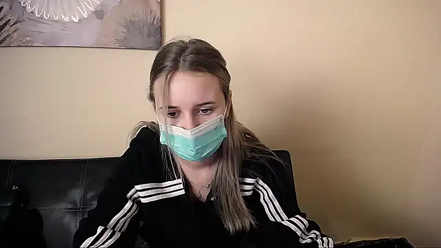 Snapshot of _Nicole_new chatting on 01-06-26, 04:43 Nicole new online show from 01-06-26, 04:43