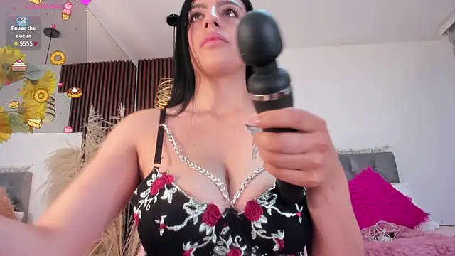 darling spoiled online show from 05-25-26, 12:33