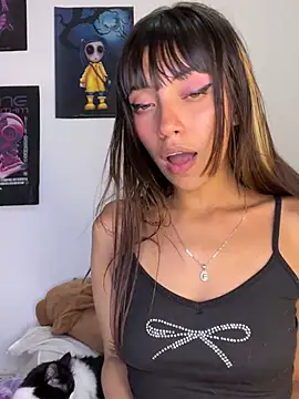Snapshot of MiaGoth_ chatting on 05-31-26, 10:33 MiaGoth online show from 05-31-26, 10:33