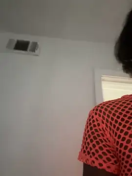 honeybrow online show from 12-23-24, 08:57