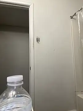 honeybrow online show from 01-16-25, 03:34