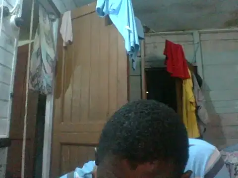 Snapshot of PELOVER chatting on 09-12-25, 09:04 PELOVER online show from 09-12-25, 09:04