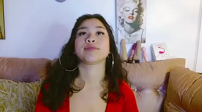 Snapshot of hinataleecs chatting on 02-05-25, 07:29 hinataleecs online show from 02-05-25, 07:29