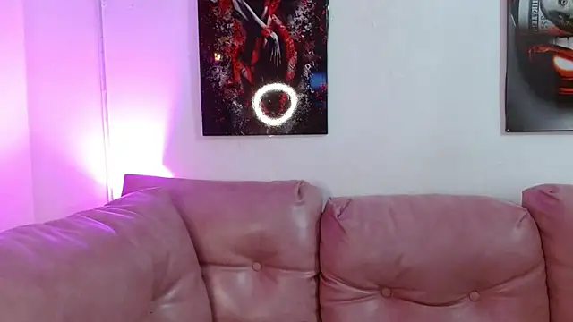 Snapshot of hinataleecs chatting on 11-24-25, 09:14 hinataleecs online show from 11-24-25, 09:14