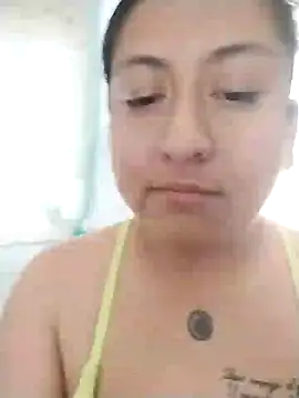 Snapshot of EmpaticBolillo chatting on 05-12-26, 03:20 EmpaticBolillo online show from 05-12-26, 03:20