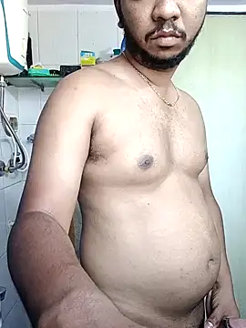 Snapshot of Mmm992170 chatting on 02-22-25, 07:45 Mmm992170 online show from 02-22-25, 07:45