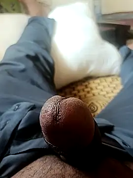 Snapshot of Mmm992170 chatting on 03-03-25, 07:32 Mmm992170 online show from 03-03-25, 07:32