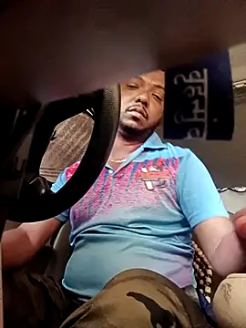 Snapshot of Mmm992170 chatting on 03-14-25, 10:50 Mmm992170 online show from 03-14-25, 10:50