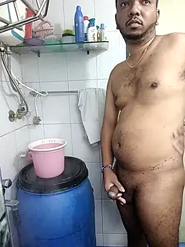 Snapshot of Mmm992170 chatting on 09-28-25, 04:51 Mmm992170 online show from 09-28-25, 04:51