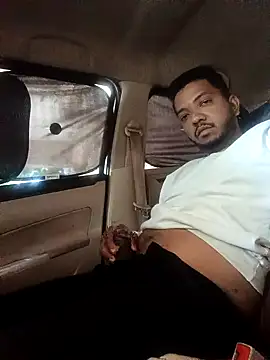 Snapshot of Mmm992170 chatting on 10-11-25, 07:29 Mmm992170 online show from 10-11-25, 07:29