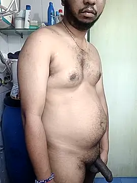 Snapshot of Mmm992170 chatting on 10-20-25, 04:57 Mmm992170 online show from 10-20-25, 04:57